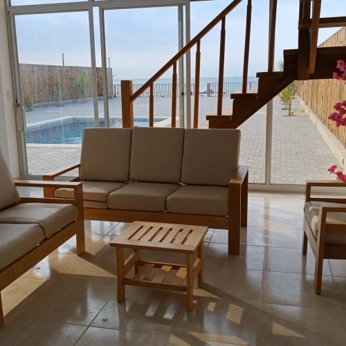 Plateia 12 – Casa de 3 Niveles