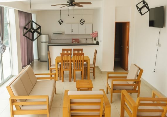 Plateia 12 – Casa de 3 Niveles