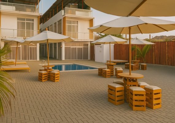 Plateia 10 – Casa de 3 Niveles